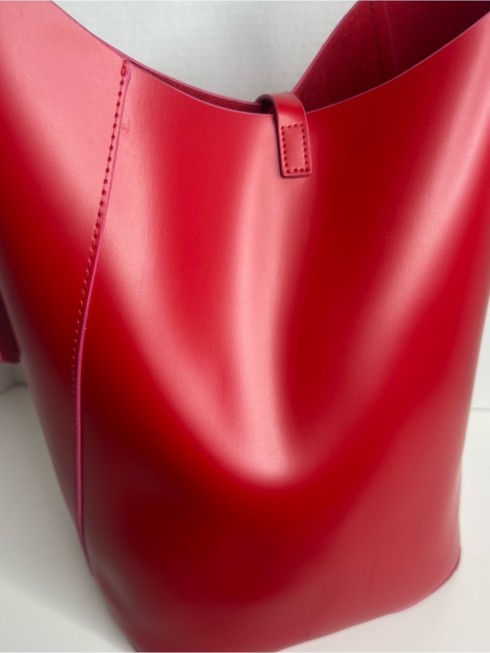 Estee Lauder Red Bucket Shoulder Bag - Picture 7 of 10